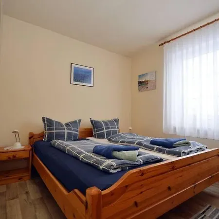 Apartment Nobody *